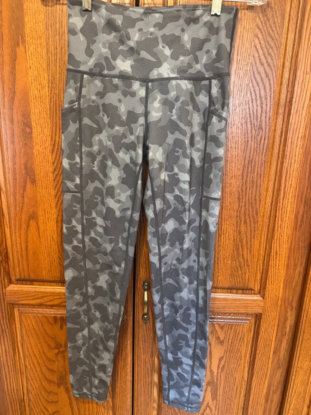 Ideology Gray Camo High-Waist Leggings